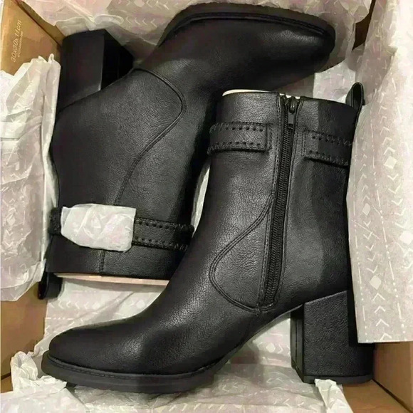 NIB Zodiac Rexx Block Heel Bootie (Women) Sz 9M black - Picture 2 of 5